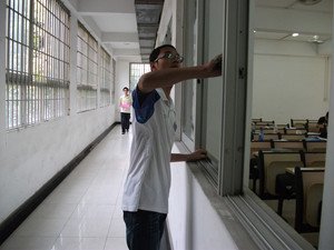 供應(yīng)南京秦淮區(qū)中山南路家政保潔公司單位裝潢開荒保潔家庭打掃除室內(nèi)粉刷