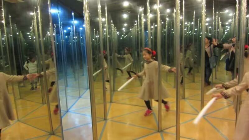 互動(dòng)道具鏡子迷宮出租鏡子迷宮租賃尺寸介紹