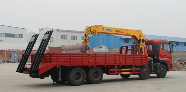 楚風(fēng)隨車吊徐工12噸隨車吊價(jià)格  12噸隨車吊報(bào)價(jià) 廠家直銷批發(fā)