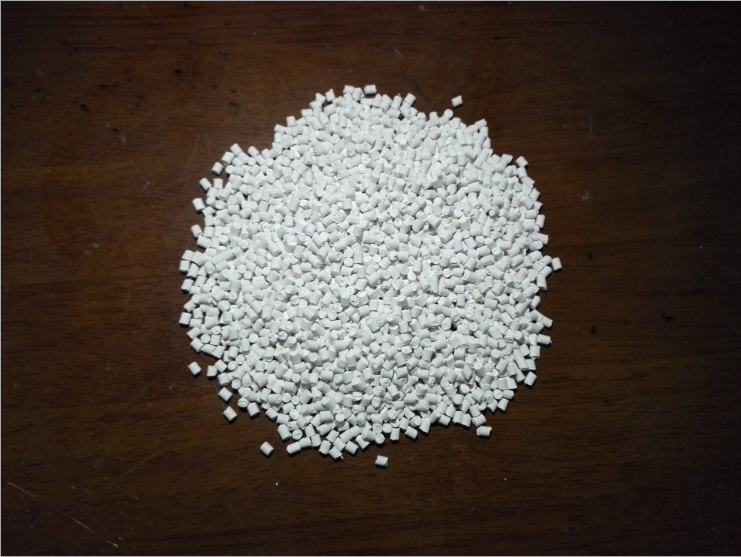 【廠家直銷】注塑填充母料  *--價(jià)格實(shí)惠-現(xiàn)貨提供