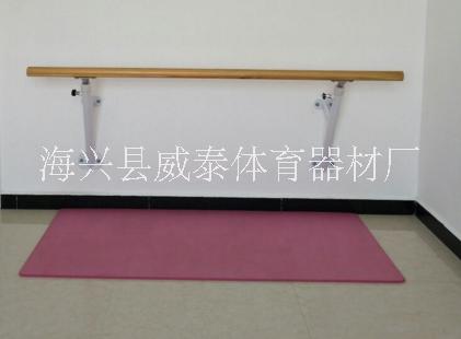 供應(yīng)威泰體育外形美觀且*變形的 供應(yīng)2017年外形美觀舞蹈把桿
