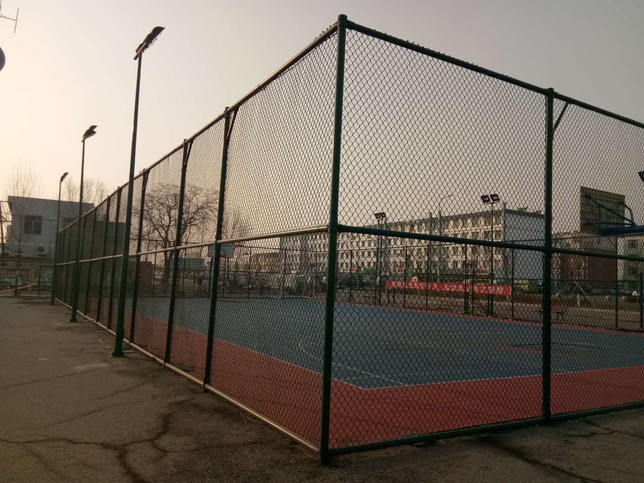 學校體育圍欄 體育圍欄廠家 體育圍欄制造廠家 體育圍欄生產(chǎn)廠家