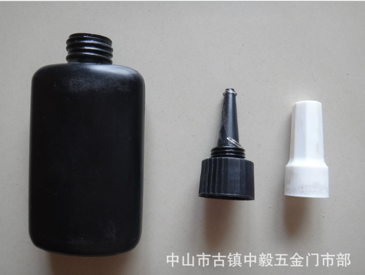 廠家現(xiàn)貨供應(yīng)50毫升UV膠塑料瓶 無影膠塑料瓶 空瓶