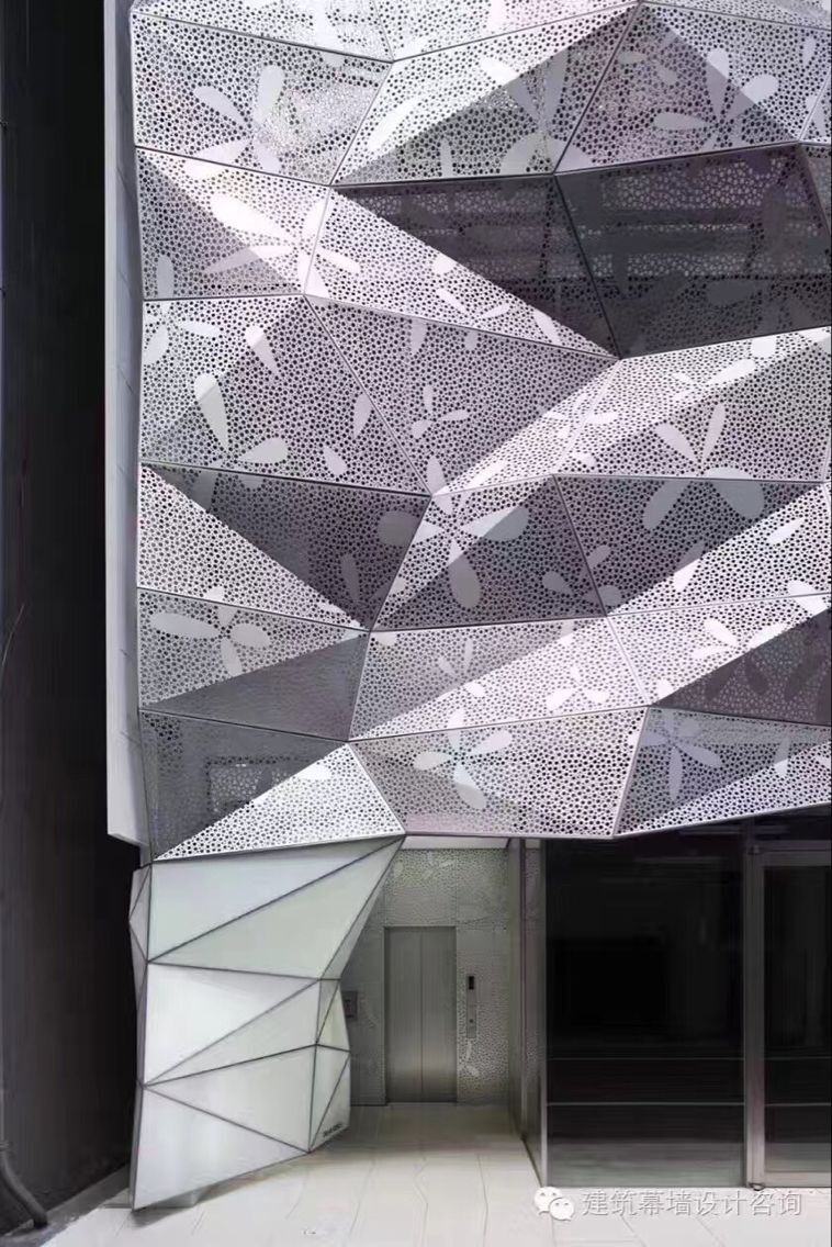 文昌造型雕花鋁板價(jià)格 優(yōu)質(zhì)雕花鋁板定制廠家 專業(yè)工程雕花鋁板
