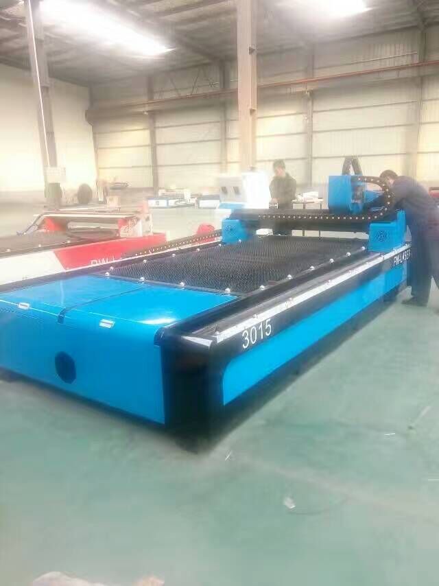 激光切割機 光纖激光切割機