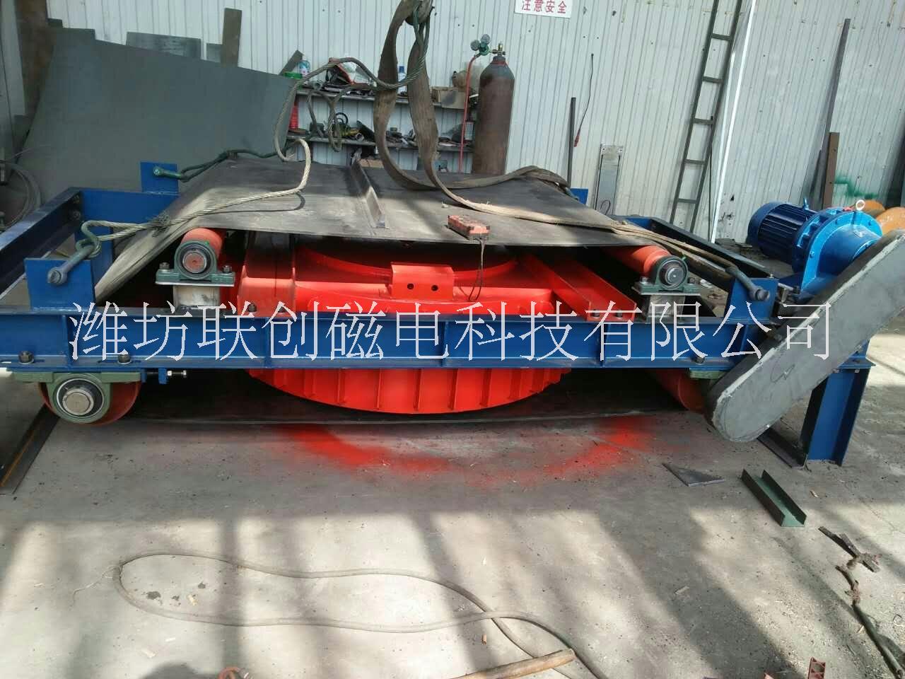 濰坊除鐵器_懸掛式永磁除鐵器_除鐵器廠家