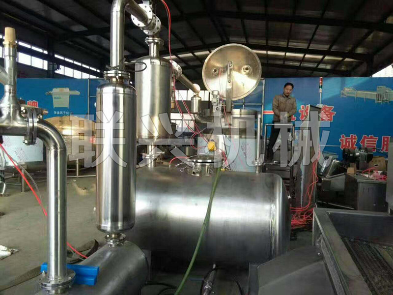 諸城聯(lián)興 ZK-700C洋蔥圈全自動低溫真空油炸機(jī) 保香保色降低油脂