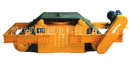 除鐵器 電磁自卸除鐵器