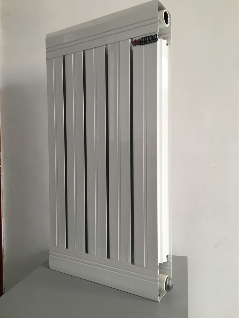 鋼鋁復(fù)合暖氣片 鋼鋁復(fù)合暖氣片/鋼鋁復(fù)合散熱器