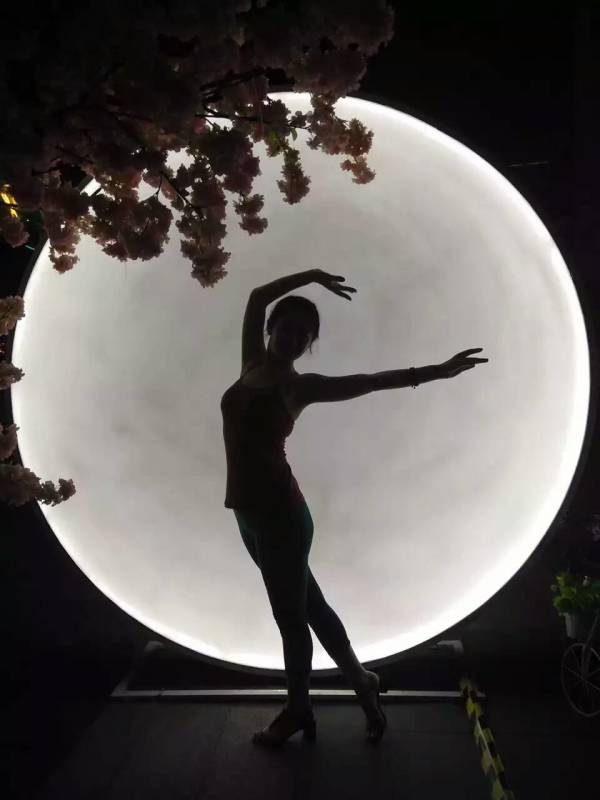 石排*舞蹈教練培訓(xùn)石龍舞蹈中心東莞舞蹈專(zhuān)業(yè)機(jī)構(gòu)