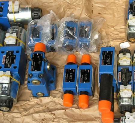 4WE6J62/EG24N9K4力士樂換向閥/電磁閥批發(fā)4WE6J62/EG24N9K4現(xiàn)貨出品