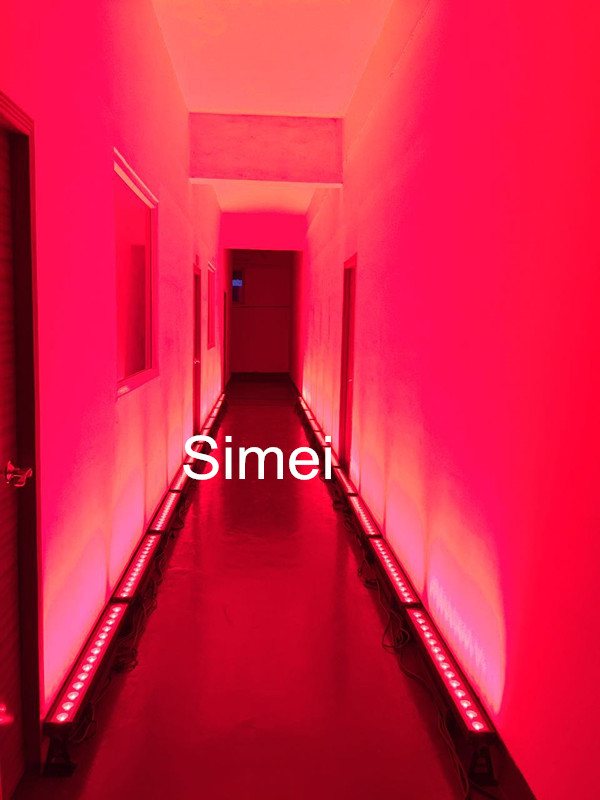 思美廠家直銷 18顆五合一點(diǎn)控洗墻燈*效果*95通道