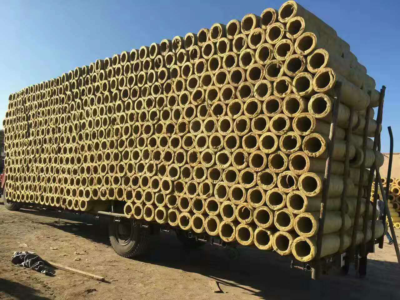 鋁箔巖棉管廠家 鋁箔巖棉管報(bào)價(jià) 鋁箔巖棉管價(jià)格