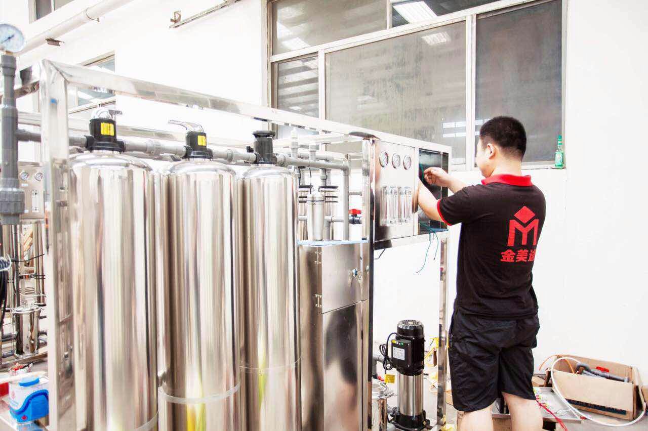 免費(fèi)技術(shù)玻璃水設(shè)備配方等