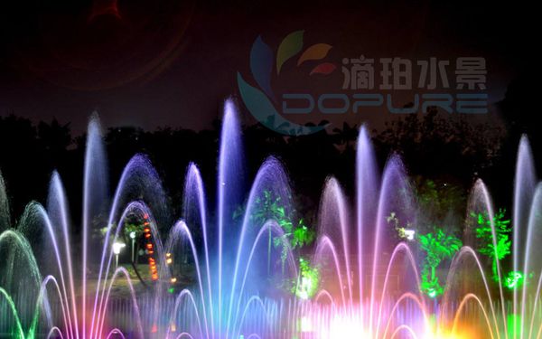 專業(yè)設(shè)計(jì)制作各類音樂(lè)噴泉大型廣場(chǎng)景觀流水噴泉景觀