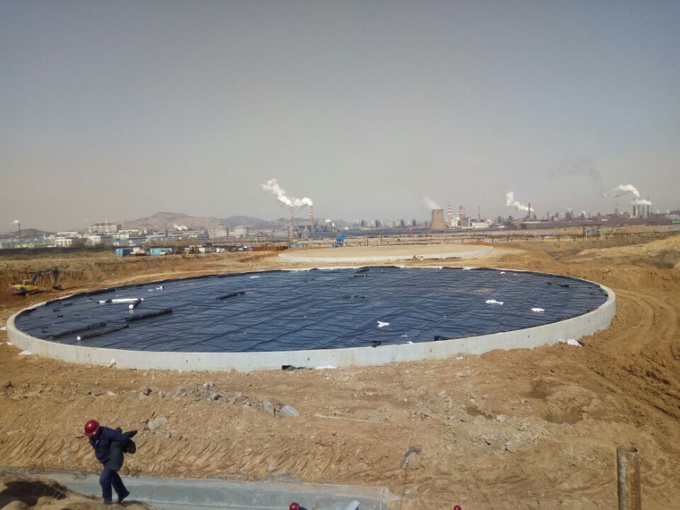 復(fù)合土工膜