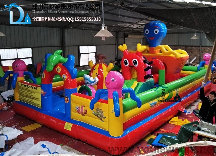 98平迪士尼兒童充氣城堡-鄭州帝龍充氣城堡廠家