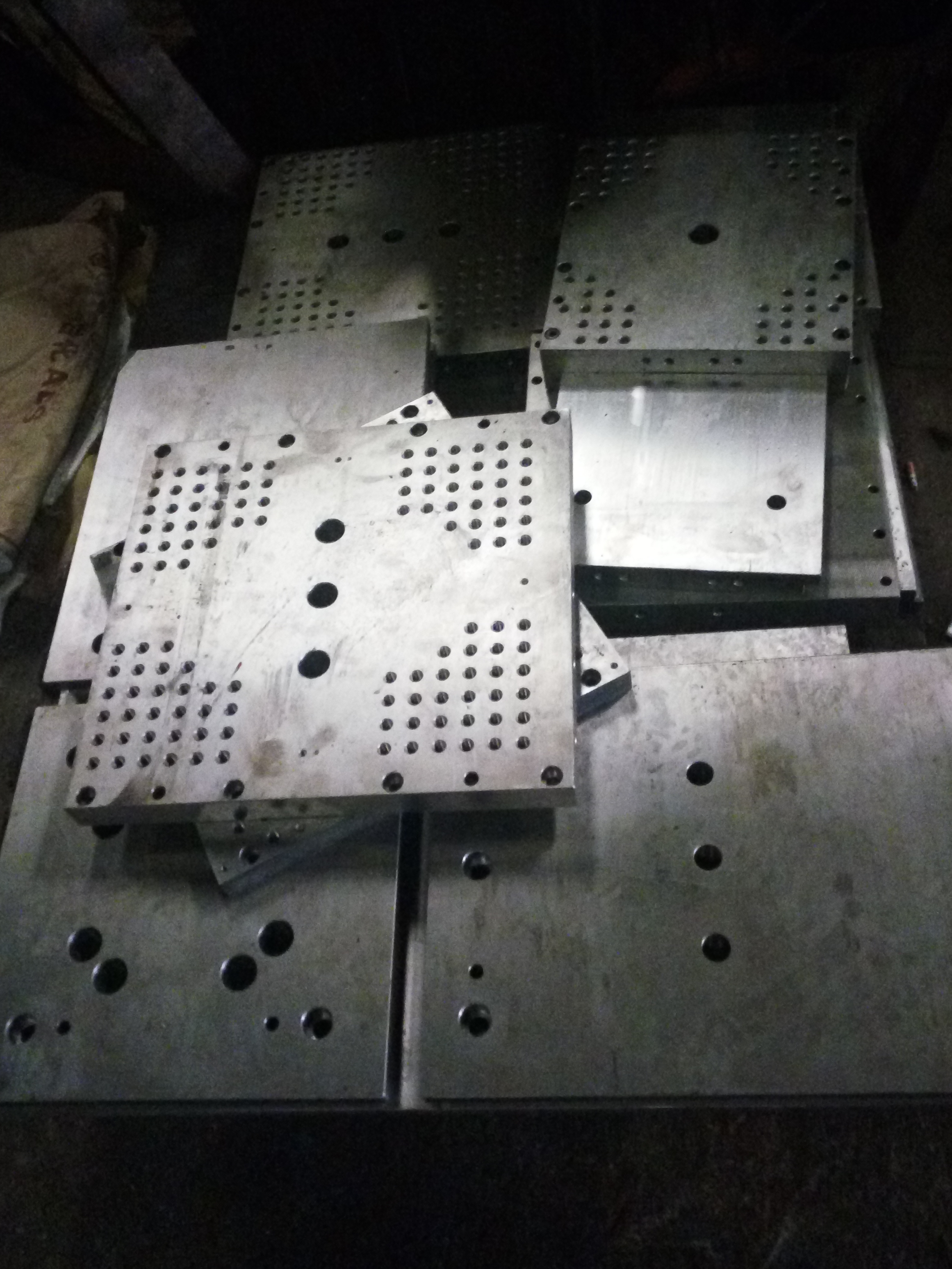 氮化熱處理價格/東莞市長安真空熱處理加工廠