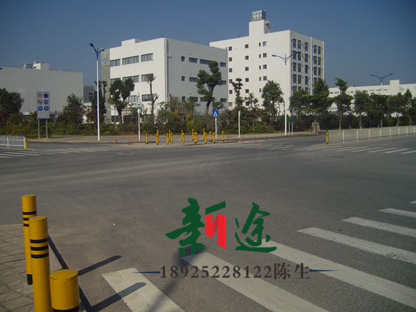 新途固定式防護樁，膨脹螺絲安裝方便，牢固，耐用  警示柱 防撞柱