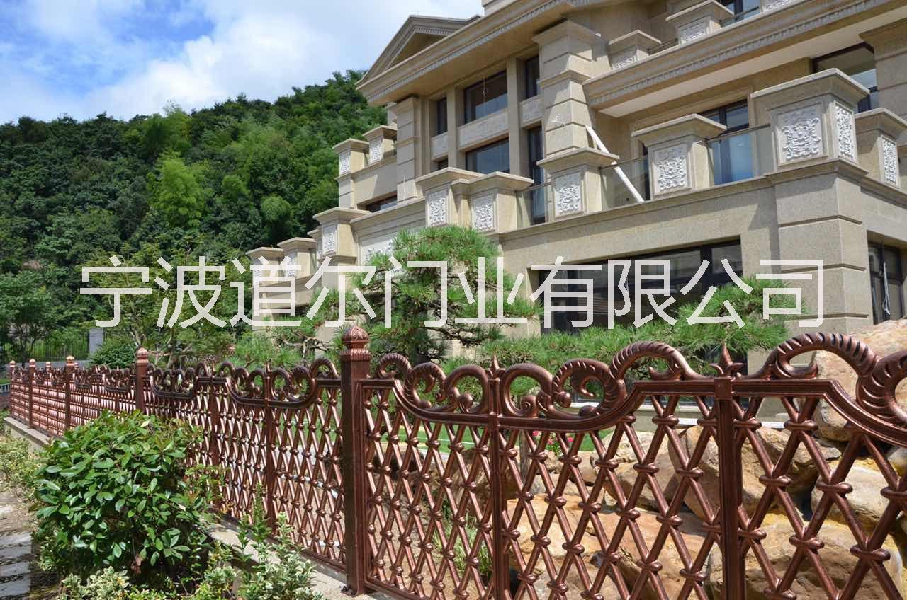 鋁藝別墅庭院門(mén)欄報(bào)價(jià)廠家 寧波鑄鋁圍欄報(bào)價(jià)廠家