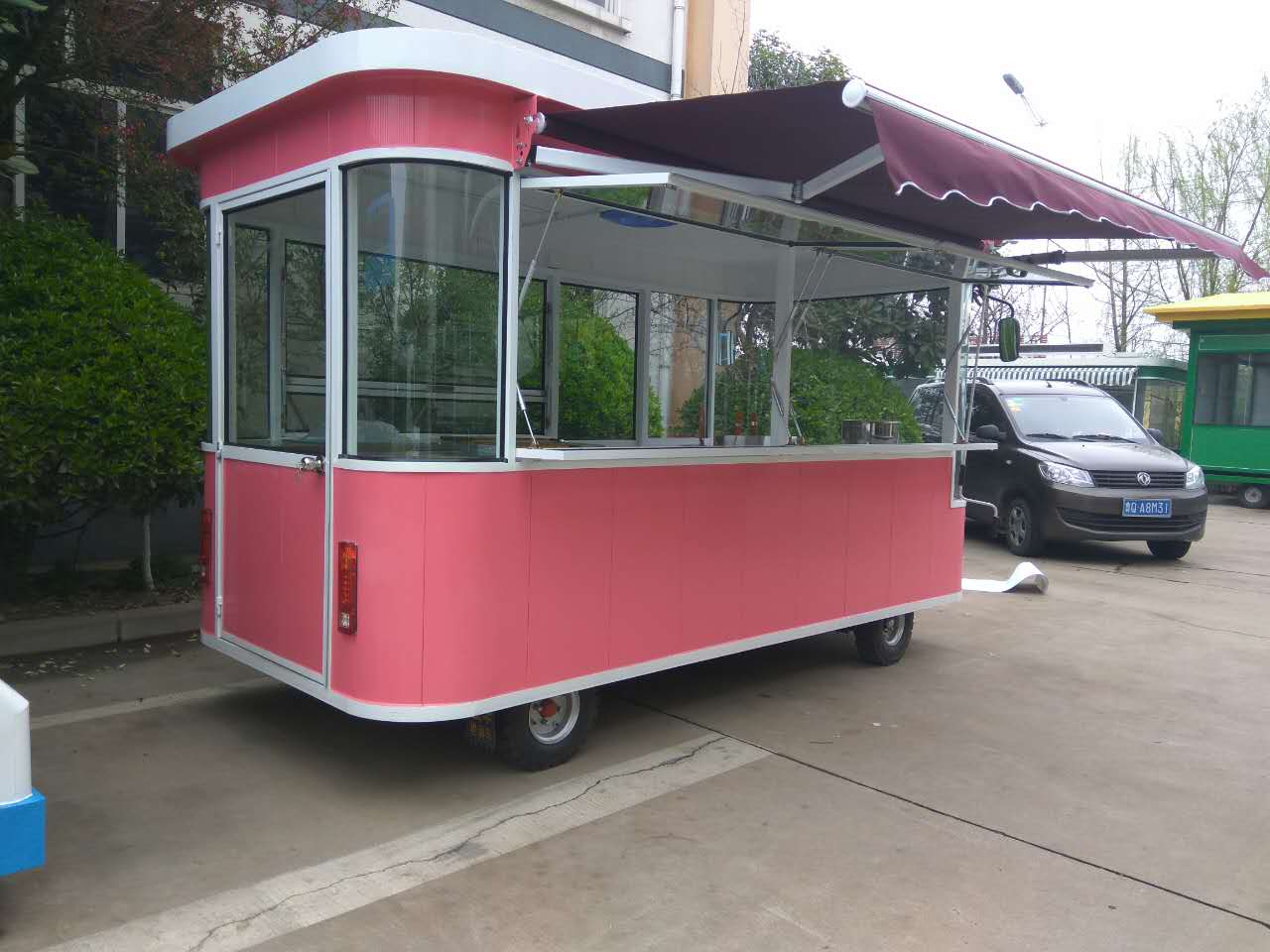 益華餐飲車，小吃車廠家定制生產(chǎn)，接收全國(guó)訂單，接收代理