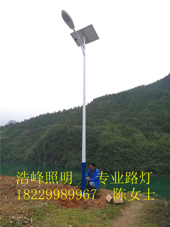湖南耒陽農村太陽能路燈批發(fā)/太陽能*惠