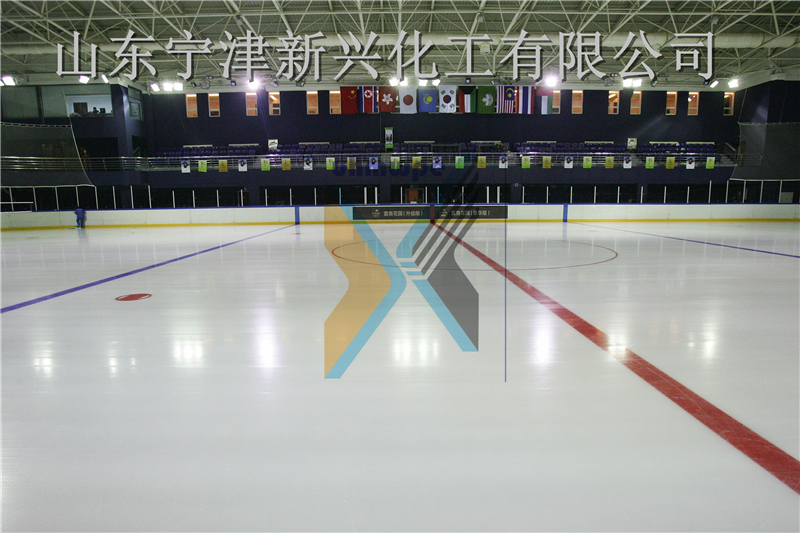 聚乙烯仿真冰板溜冰場(chǎng)所地面
