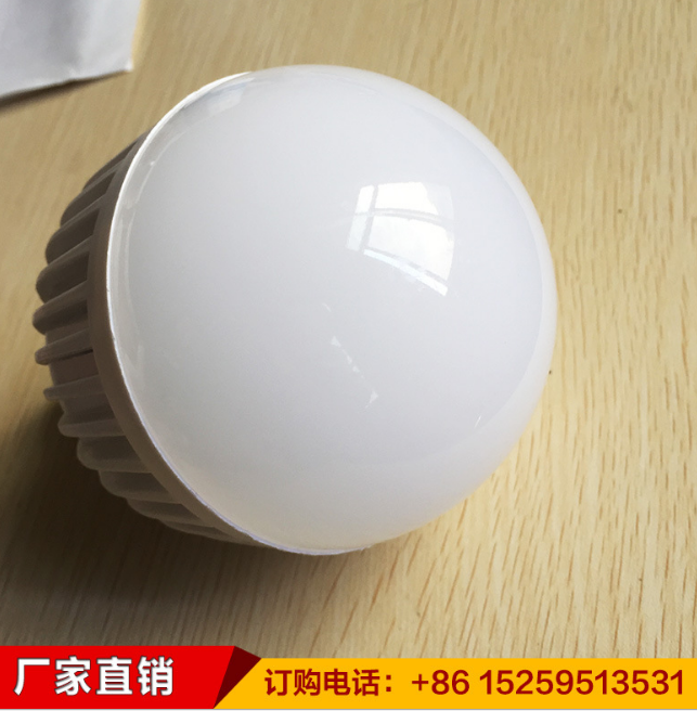 廠家直銷led應(yīng)急燈泡5W/7W/9W/12W應(yīng)急球泡燈充電燈泡內(nèi)置電池