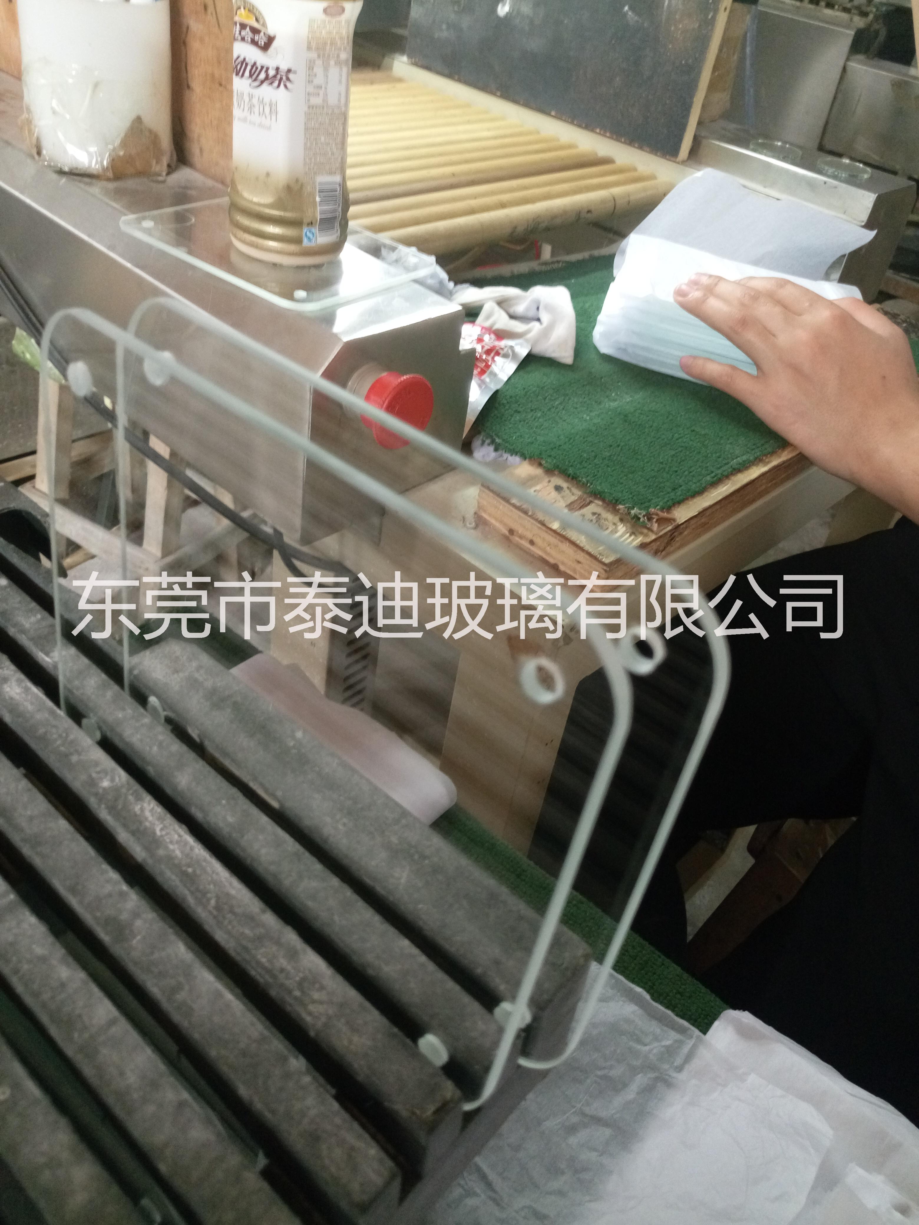 超白鋼化玻璃廠家直銷鋼化玻璃報(bào)價(jià)鋼化玻璃批發(fā)超白鋼化玻璃供應(yīng)商