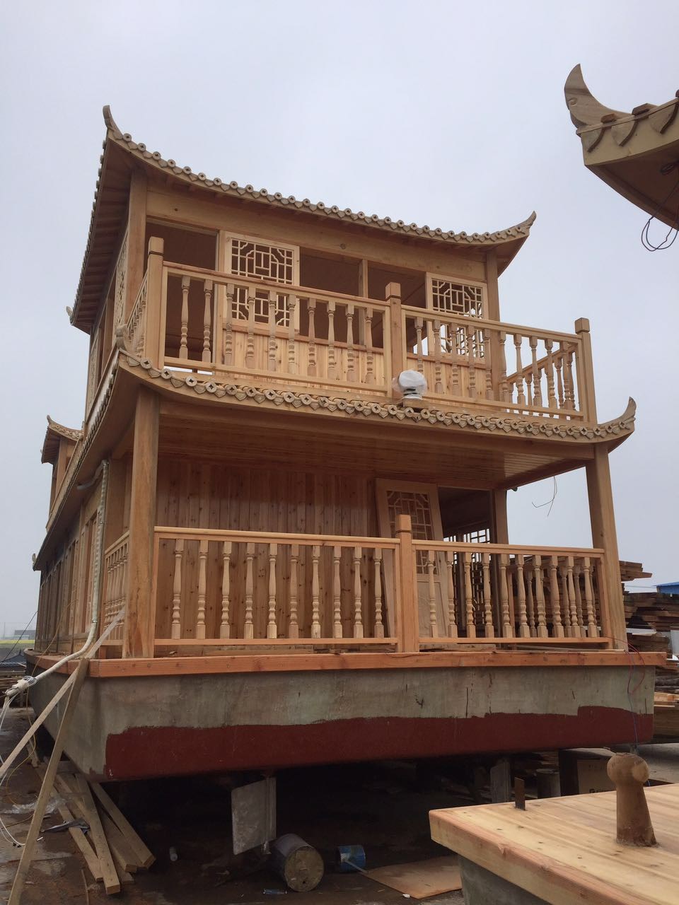 興化木船廠畫(huà)舫船制作出售雙層畫(huà)舫船觀光船西湖游船廠家