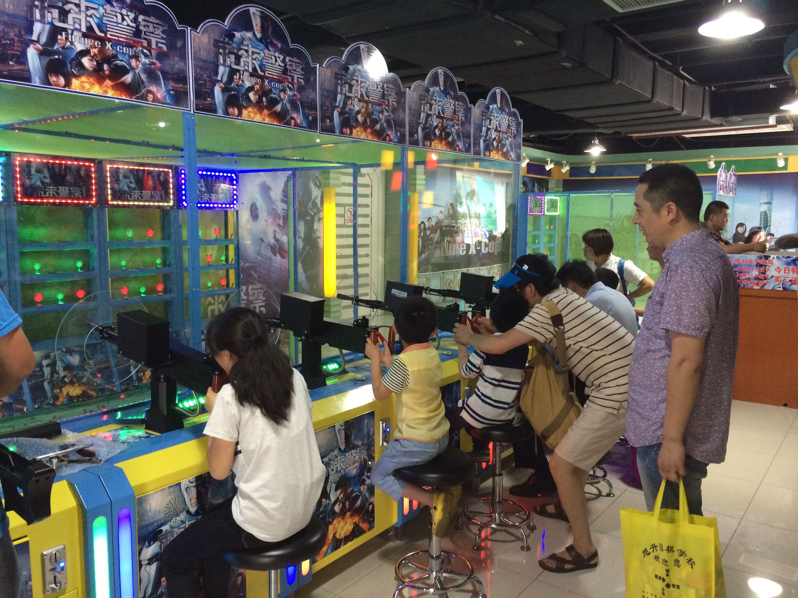 游樂(lè)炮游樂(lè)氣炮山東盛唐游樂(lè)設(shè)備廠家
