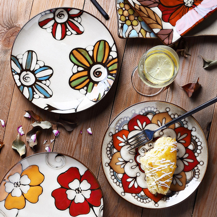 日式手繪圓方形壽司點心盤復(fù)古圓方形盤陶瓷創(chuàng)意碟菜盤餐廳具擺件  陶瓷手繪圓方形菜盤擺件