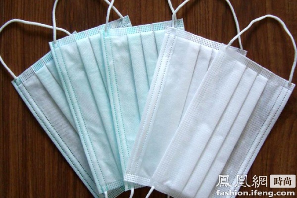 一次性醫(yī)用口罩一次性醫(yī)用口罩價格一次性醫(yī)用口罩批發(fā)