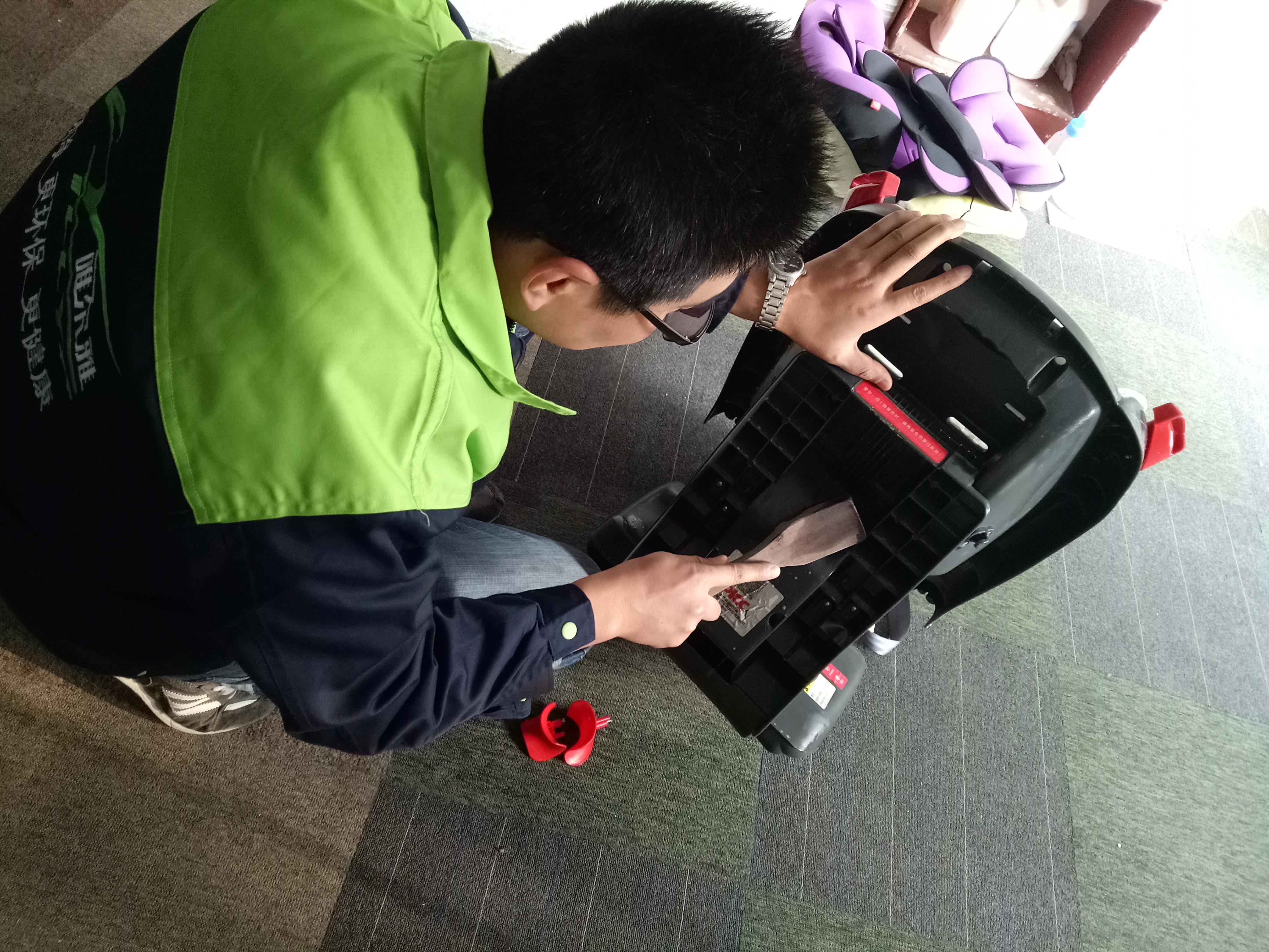 青島嶗山區(qū)兒童安全座椅清洗哪家好@青島兒童安全座椅清洗報(bào)價(jià)