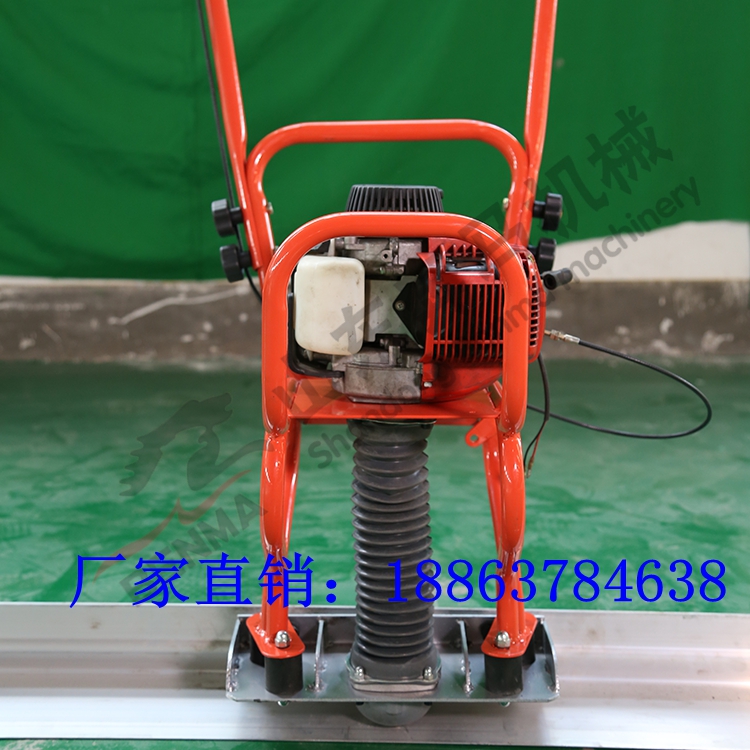 大廠家路面1-6米振動(dòng)尺 *整平尺混凝土振搗尺 刮平尺 現(xiàn)貨銷售