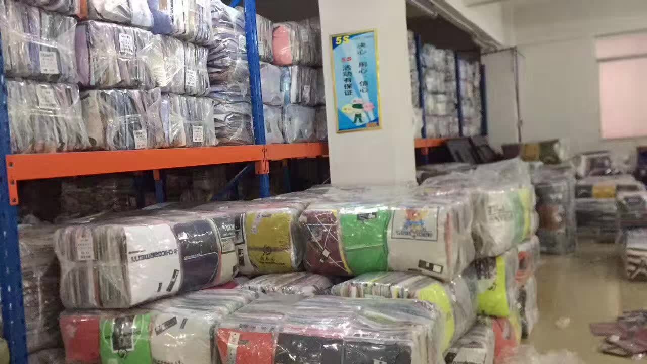 斐樂短袖山東品牌服裝尾貨批發(fā)