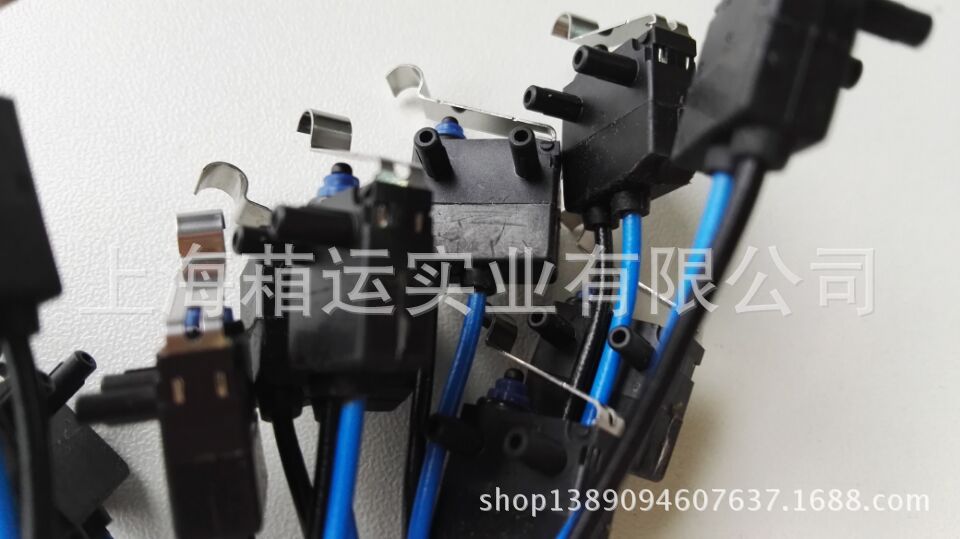 歐姆龍開(kāi)關(guān)D2HW-BL273M  小型開(kāi)關(guān)