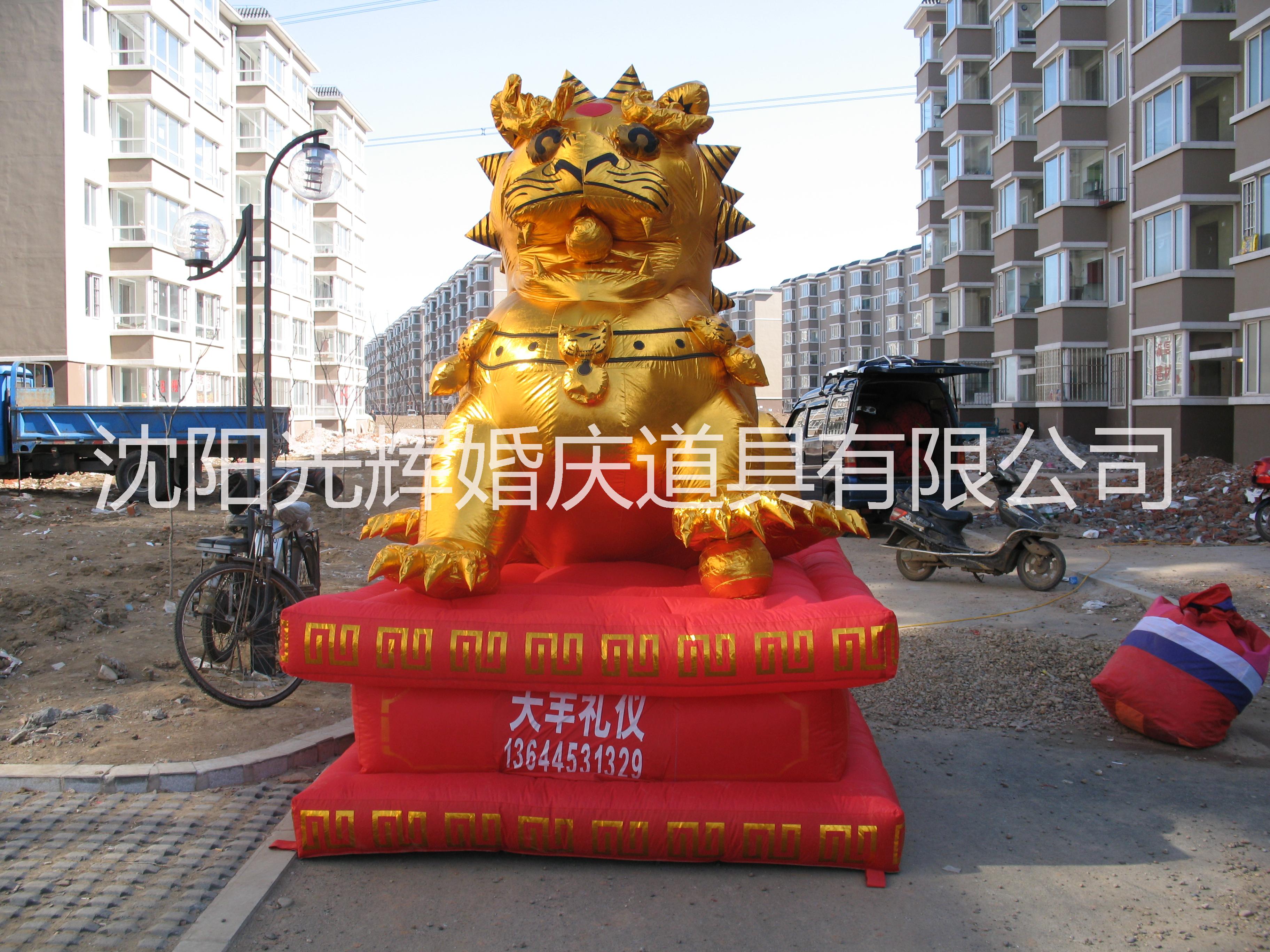 氣模拱門沈陽氣模金獅子