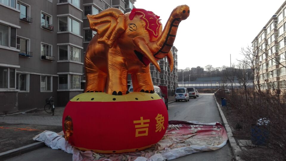 氣?？ㄍㄈ松蜿枤饽?氣模卡通人沈陽氣模彩虹門