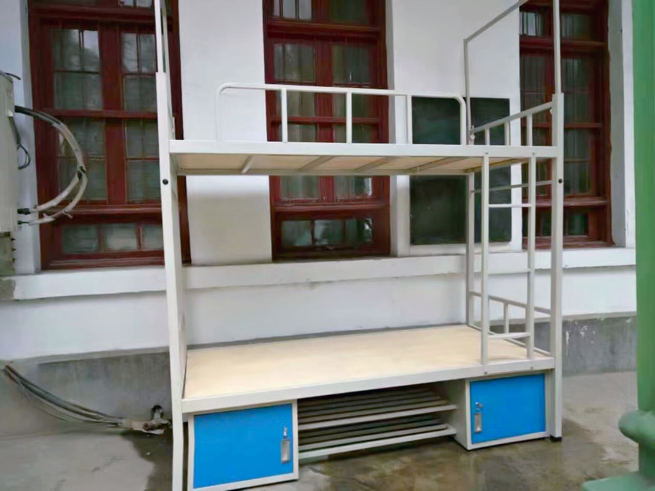 鄭州加厚鐵床上下鋪鐵架床宿舍高低床學生床雙層床子母床大彎床