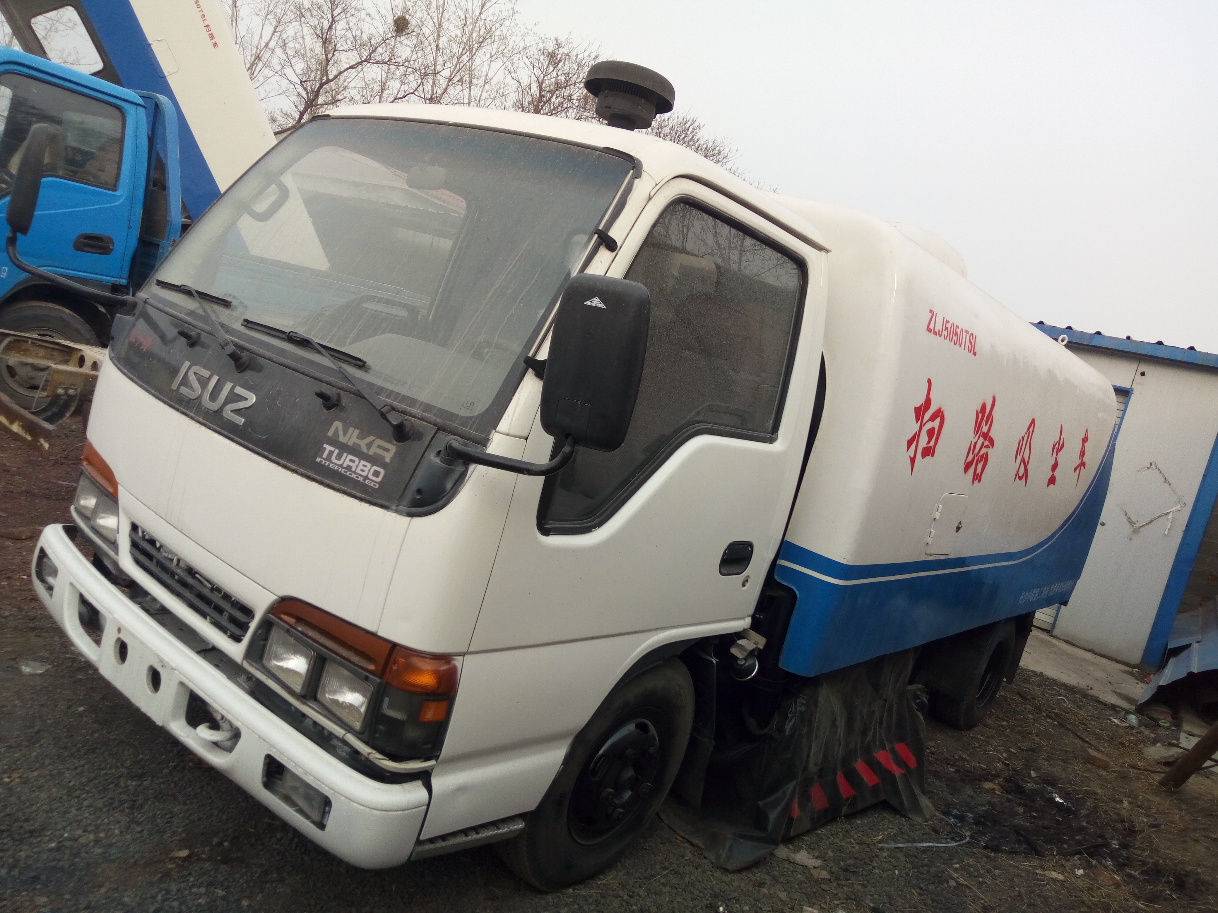 掃地車出售  二手掃地車哪里有賣 二手掃地車價(jià)格