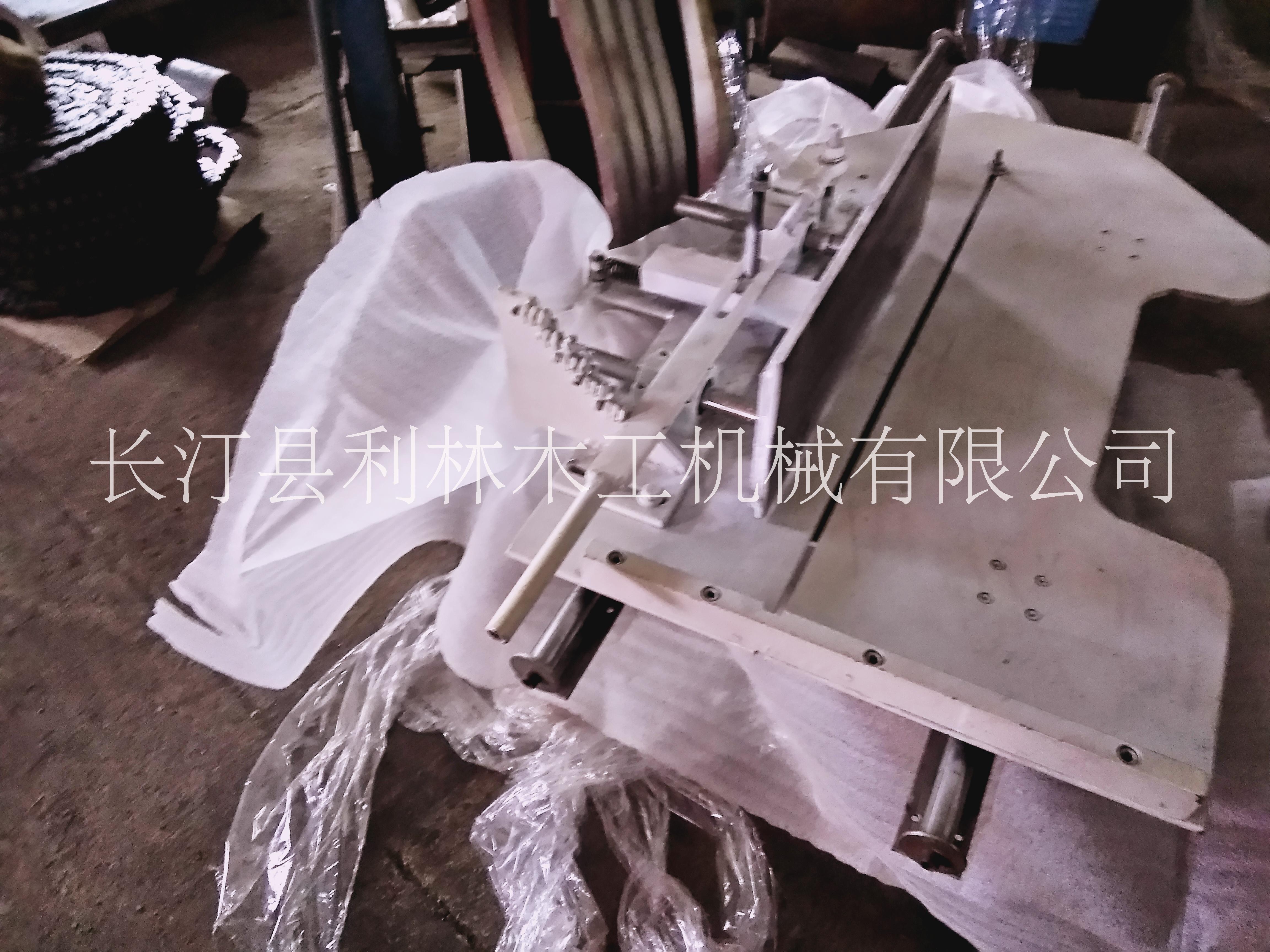 福建簡(jiǎn)易木工推臺(tái)鋸廠家 福建簡(jiǎn)易木工推臺(tái)鋸批發(fā) 福建簡(jiǎn)易木工推臺(tái)