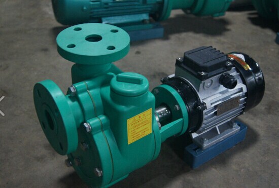 供應(yīng)32FPZ-11型耐腐蝕自吸離心泵泵  增強(qiáng)聚丙烯自吸離心泵