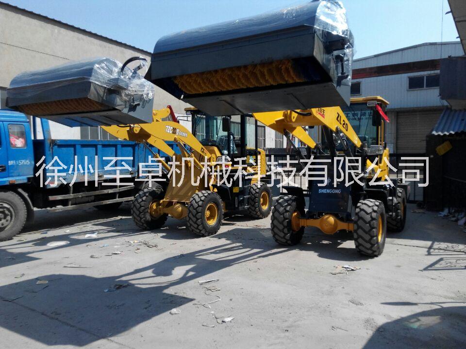 供應(yīng)優(yōu)質(zhì)小裝掃地機(jī)