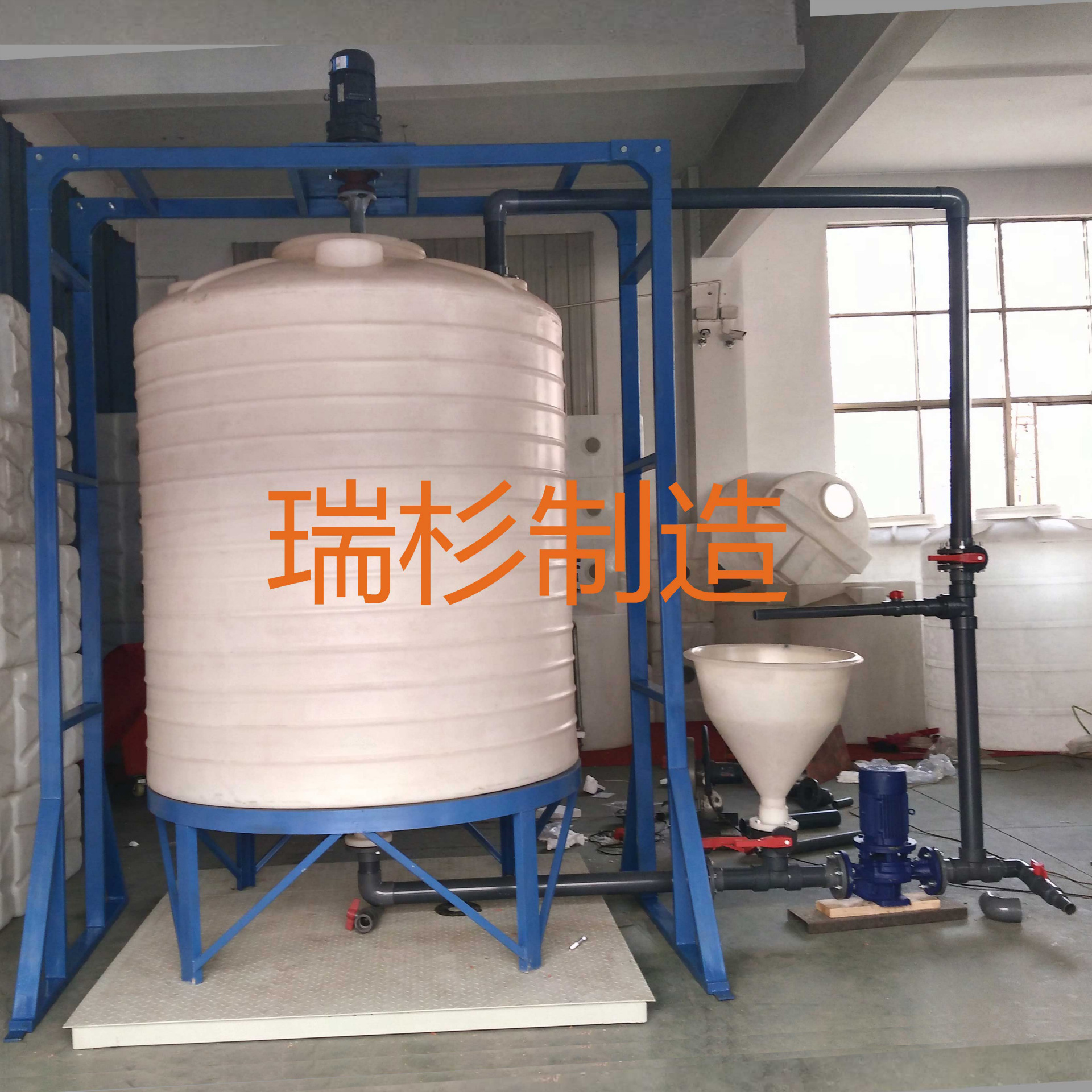瑞杉科技供應(yīng)黃岡10噸聚*減水劑復(fù)配罐 物優(yōu)價(jià)廉  聚*減水劑價(jià)格