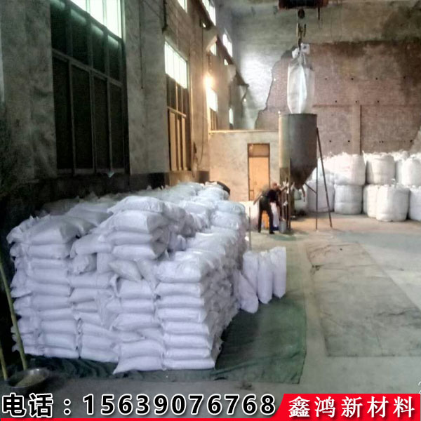 供應(yīng)佛山無(wú)塵砂16-30目適用于各種噴砂機(jī) 無(wú)塵砂強(qiáng)度高 無(wú)粉塵 無(wú)塵砂16-30