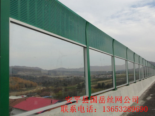 吸聲與隔聲相結(jié)合的復(fù)合型聲屏障降 復(fù)合型聲屏障降@安徽公路聲屏障