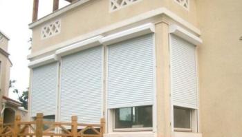 常州車庫門價格@別野自動門廠家@車庫門翻板門@常州小區(qū)車庫門