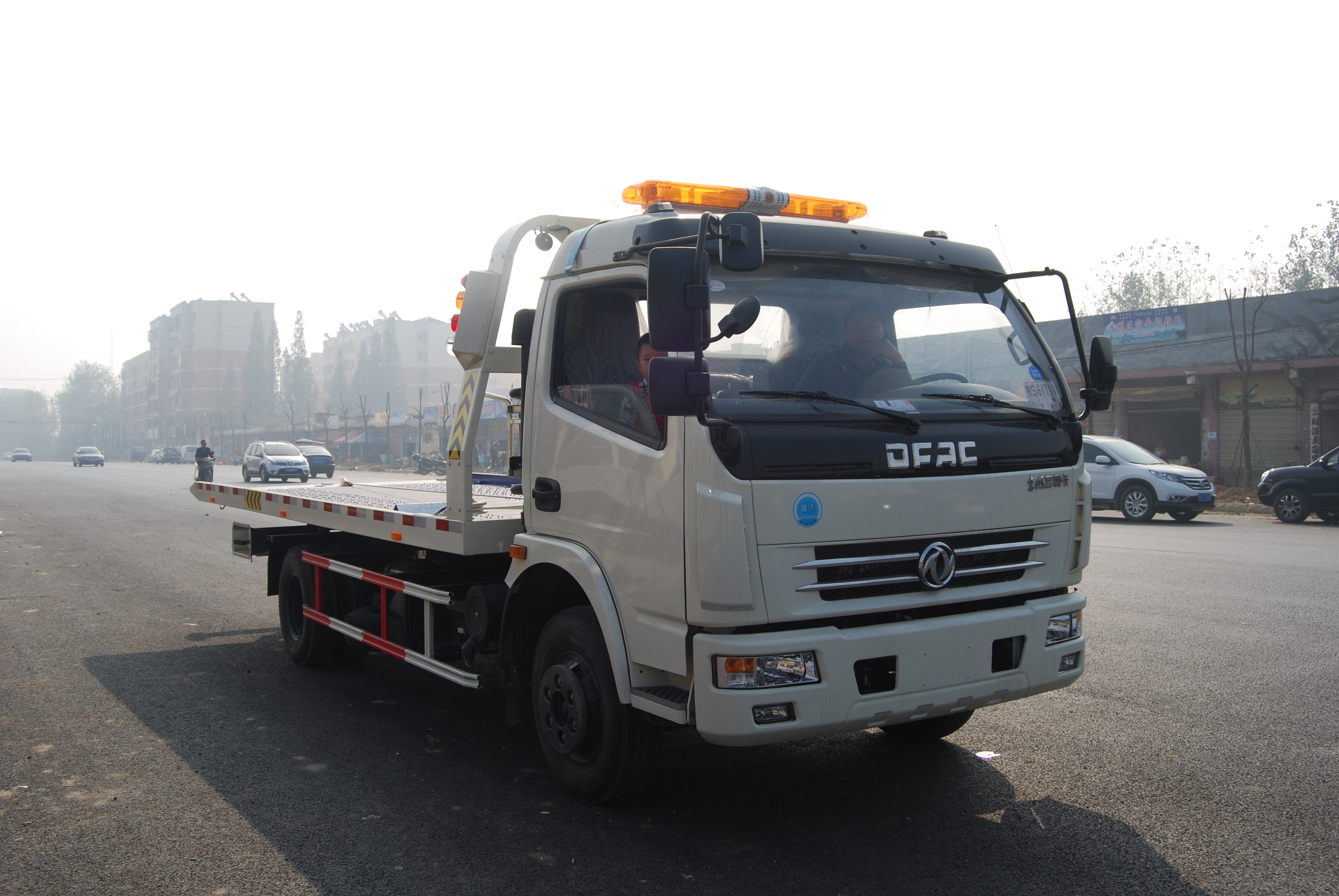 黃牌清障車出售，廠家直銷  東風(fēng)、江淮、福田、五十鈴