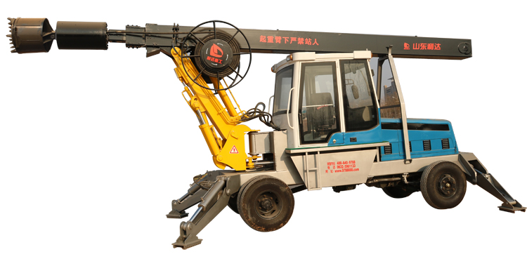 LD-180°輪式旋挖鉆機(jī)_15米農(nóng)村房建旋挖機(jī)_水井打樁機(jī)